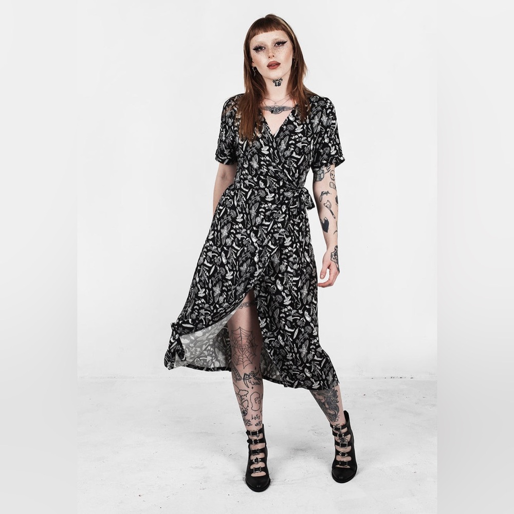Disturbia Earth Magick Wrap Dress US 4 / UK 8